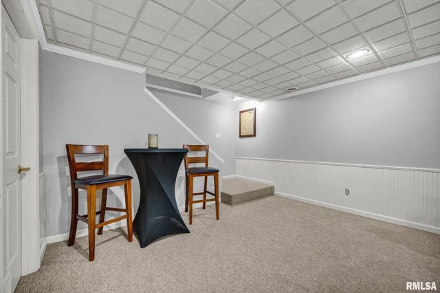 804 W South Forest Trail, Peoria, IL 61615