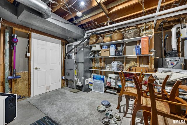 804 W South Forest Trail, Peoria, IL 61615