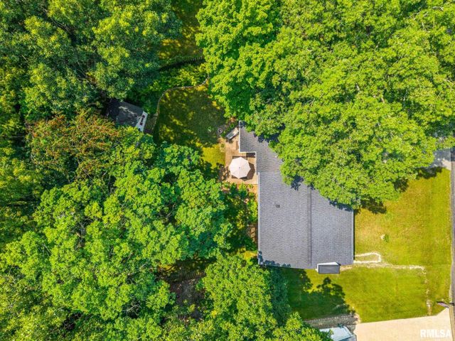 804 W South Forest Trail, Peoria, IL 61615