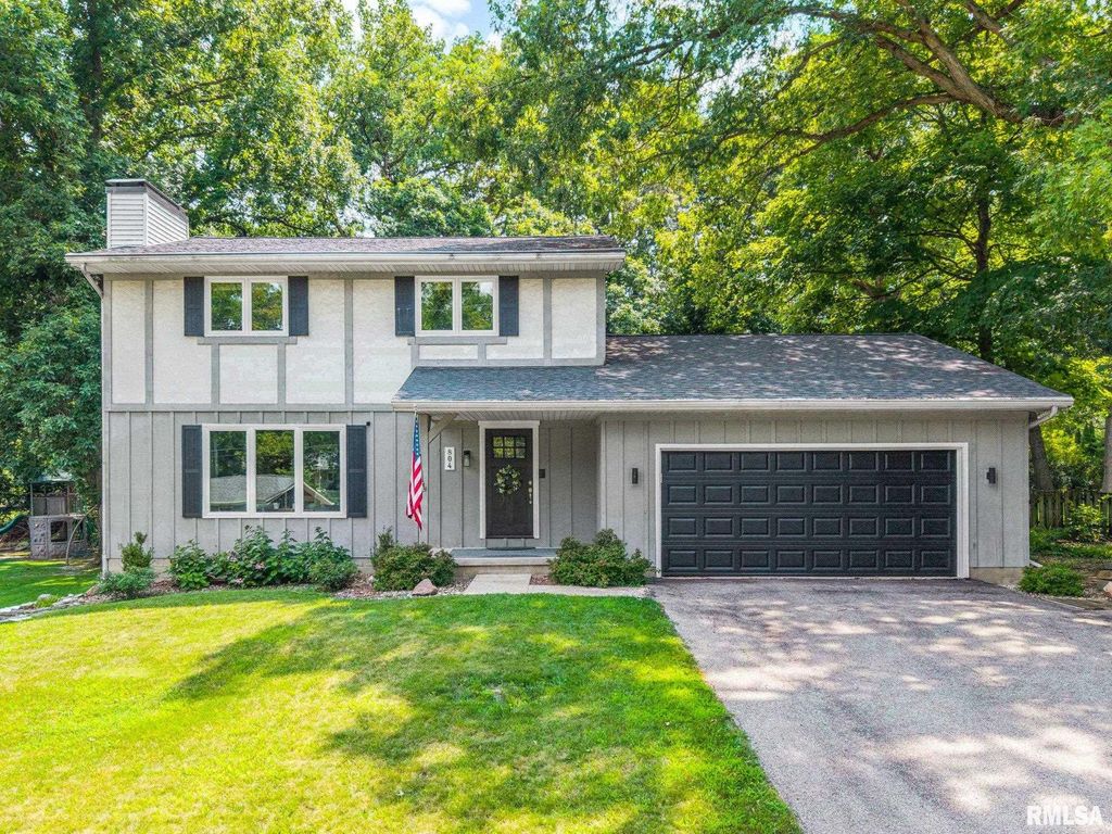 804 W South Forest Trail, Peoria, IL 61615