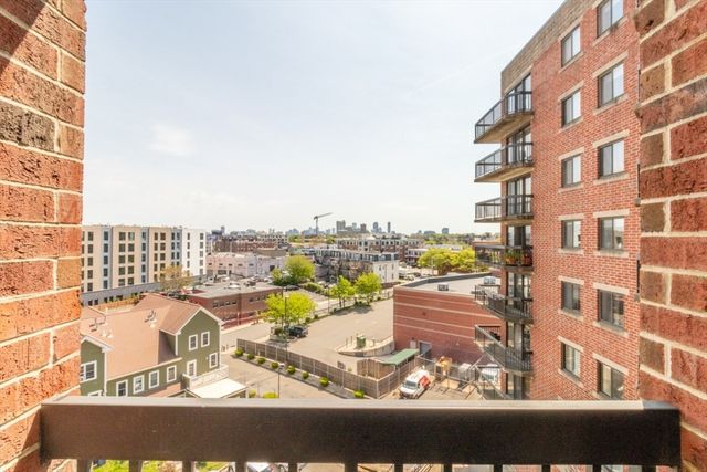 15 N Beacon St 516, Boston, MA 02134