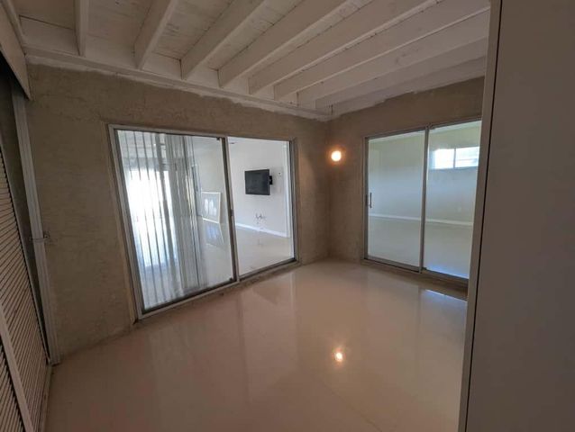 9322 SW 5th St A, Boca Raton, FL 33428