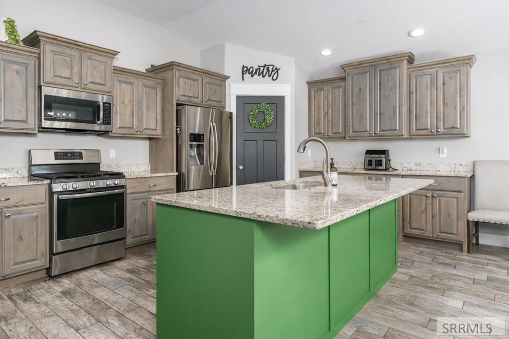 Image 14 of property listing at 1137 Boedy, Chubbuck, ID 83202