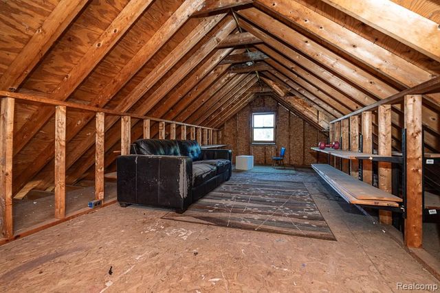 22612 Arcadia Street, Saint Clair Shores, MI 48082