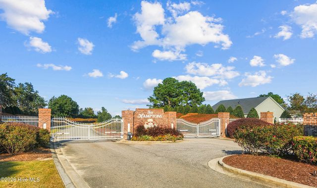 2130 Wild Indigo Circle NW, Calabash, NC 28467