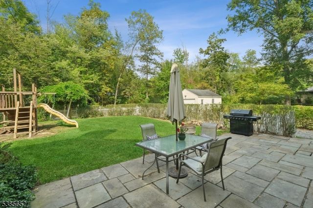 9 Wren Ct, Morris Twp., NJ 07960
