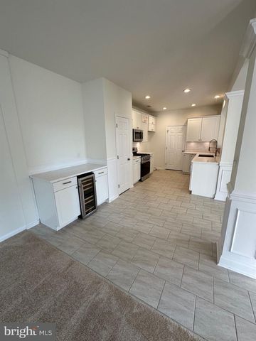233 WILMORE DR, Middletown, DE 19709