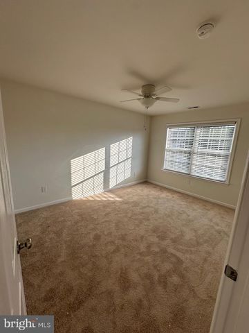 233 WILMORE DR, Middletown, DE 19709
