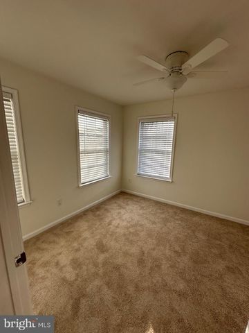 233 WILMORE DR, Middletown, DE 19709