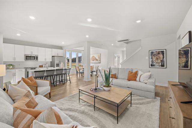 106 Longwood Drive, Lebanon, TN 37087