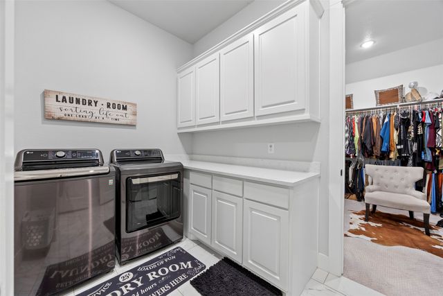 321 Rolling Meadows Drive, Waxahachie, TX 75165