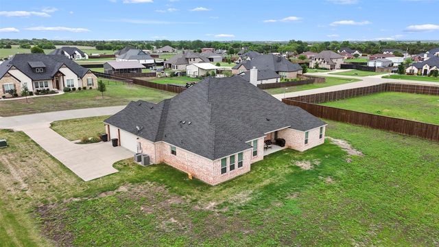 321 Rolling Meadows Drive, Waxahachie, TX 75165