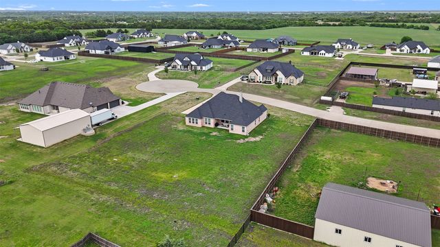 321 Rolling Meadows Drive, Waxahachie, TX 75165