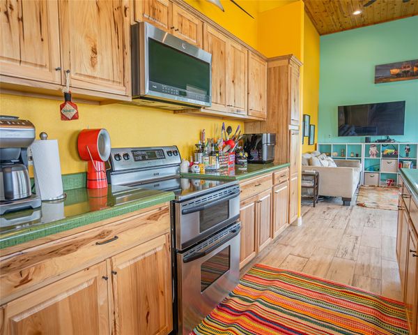 1056 County Road 202, Sargent, TX 77414