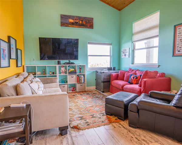 1056 County Road 202, Sargent, TX 77414