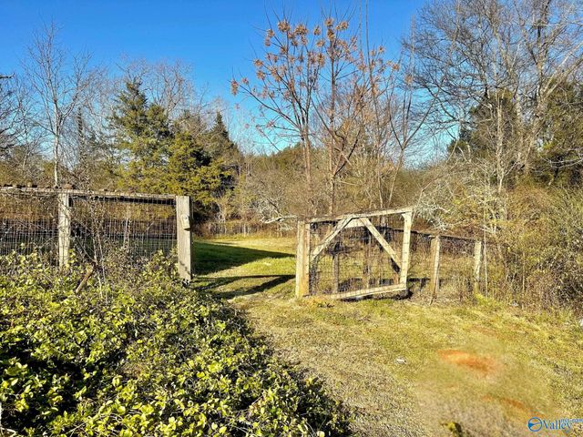 291 County Road 99, Moulton, AL 35650