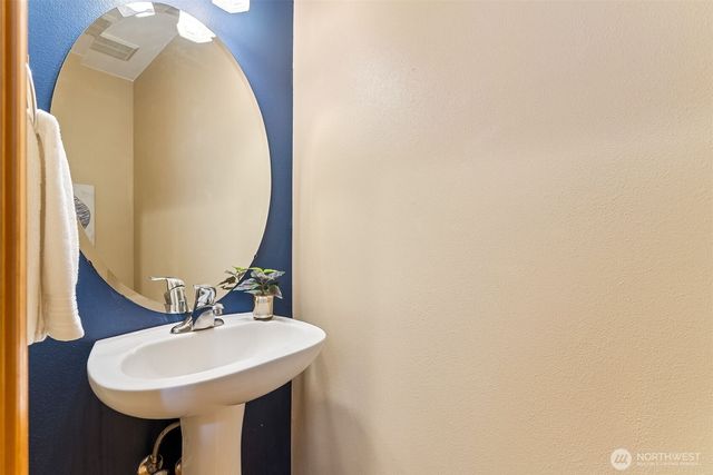 15103 27th Avenue NW, Gig Harbor, WA 98332