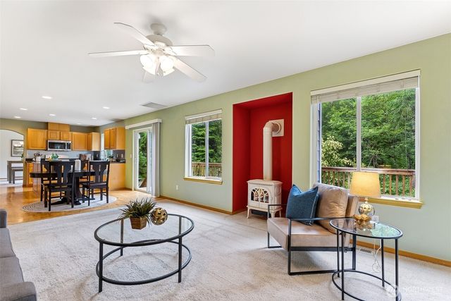 15103 27th Avenue NW, Gig Harbor, WA 98332