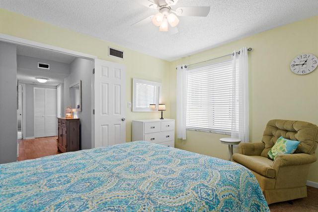 5393 SE Miles Grant Road SE 202, Stuart, FL 34997