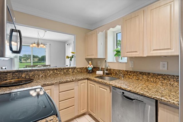 5393 SE Miles Grant Road SE 202, Stuart, FL 34997