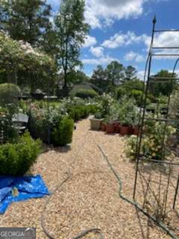 2461 Grande Oak Circle, Lawrenceville, GA 30043