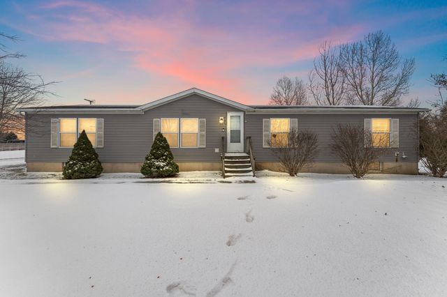 4315 S 200 E, La Porte, IN 46350