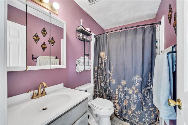 1697 Gordon AVE, Roanoke, VA 24014