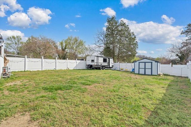 1697 Gordon AVE, Roanoke, VA 24014