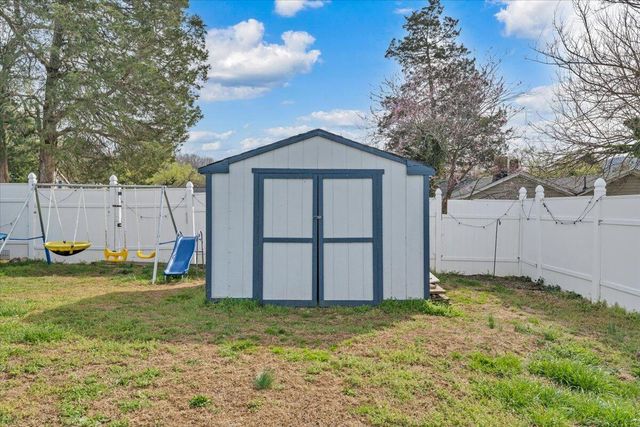 1697 Gordon AVE, Roanoke, VA 24014