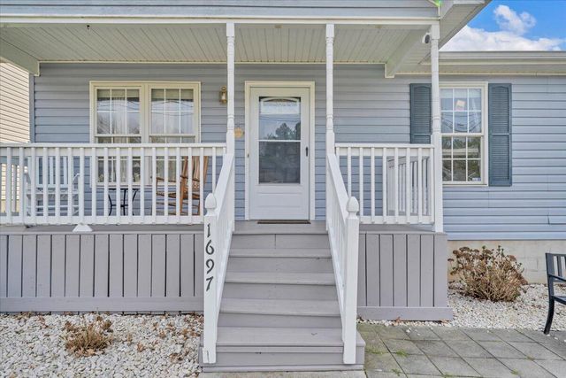 1697 Gordon AVE, Roanoke, VA 24014