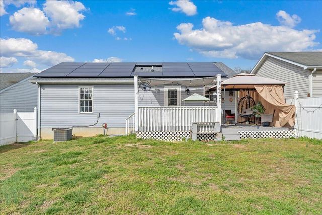 1697 Gordon AVE, Roanoke, VA 24014