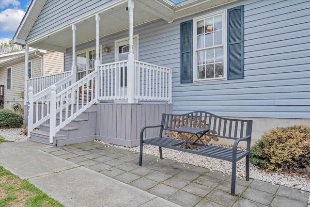 1697 Gordon AVE, Roanoke, VA 24014