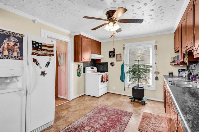 45 Sunderland Road, Concord, NC 28027