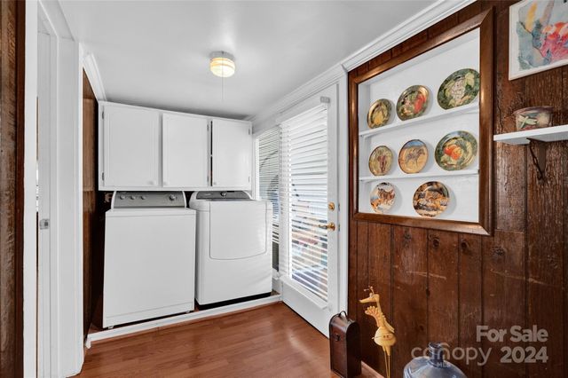 45 Sunderland Road, Concord, NC 28027