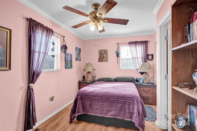 45 Sunderland Road, Concord, NC 28027