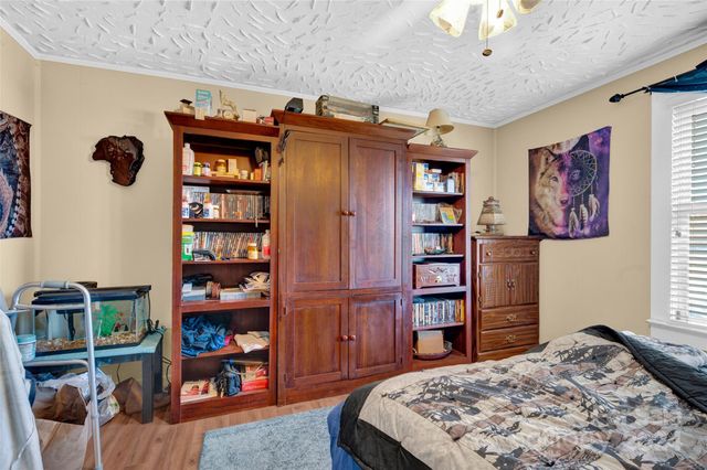 45 Sunderland Road, Concord, NC 28027
