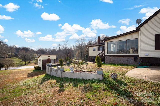 45 Sunderland Road, Concord, NC 28027