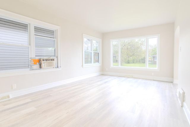 829 Johnson Street, Gary, IN 46402