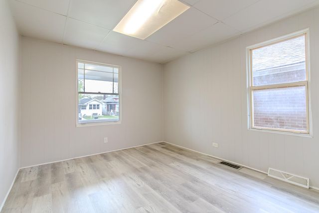 829 Johnson Street, Gary, IN 46402
