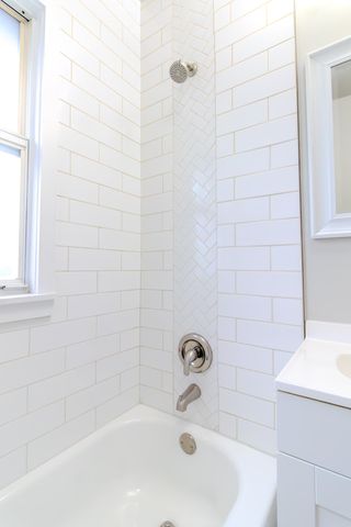 829 Johnson Street, Gary, IN 46402