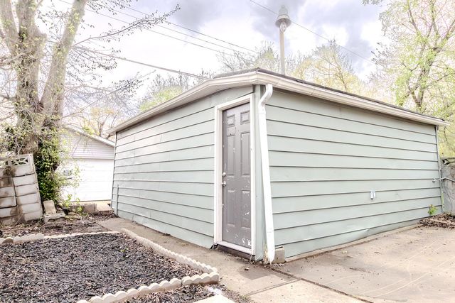 829 Johnson Street, Gary, IN 46402