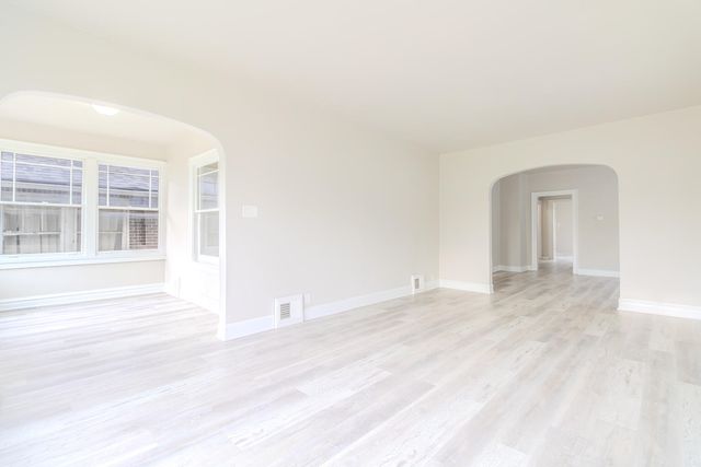 829 Johnson Street, Gary, IN 46402