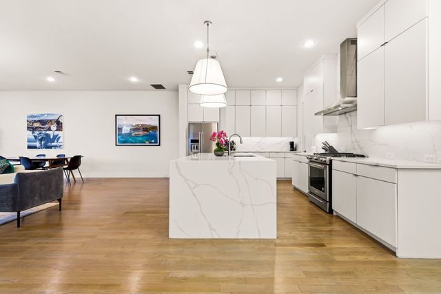 4827 Newmore Avenue, Dallas, TX 75209