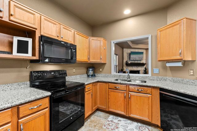 31439 High Ridge, Bulverde, TX 78163