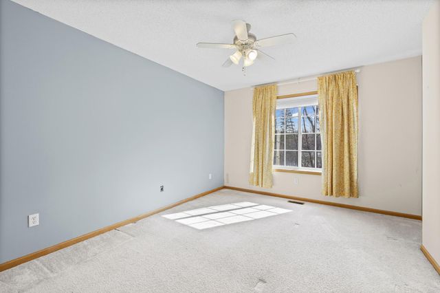 2320 Lower Afton Road E 423, Maplewood, MN 55119