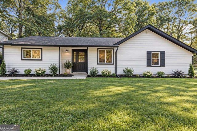 373 Hemlock Drive, Lawrenceville, GA 30046