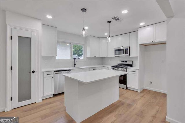 373 Hemlock Drive, Lawrenceville, GA 30046