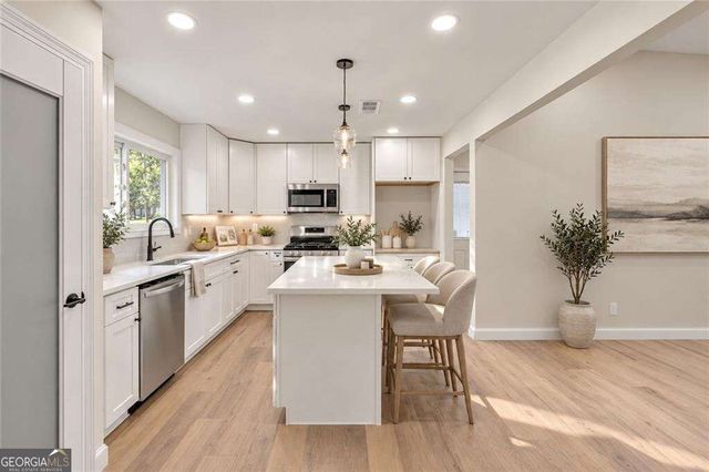 373 Hemlock Drive, Lawrenceville, GA 30046