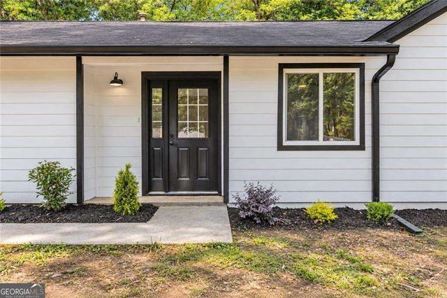 373 Hemlock Drive, Lawrenceville, GA 30046