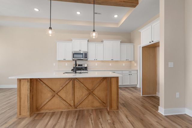 738 N Rainbow Lake Ct., Wichita, KS 67235